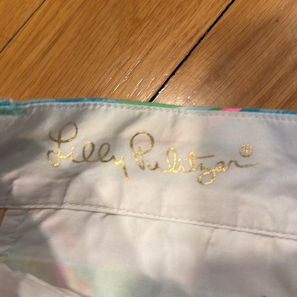 Lilly Pulitzer the Callahan short 5’ inseam size 00 . - Picture 2 of 9